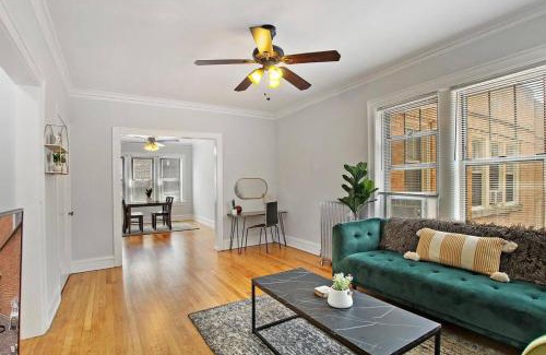 Ravenswood Apartment | 1BR Deluxe Apt with Complete Amenities - Campbell 3