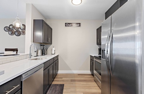Newark Apartment | 1BR Downtown Newark★20 min from NYC