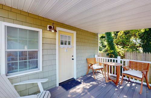 Lower Township House | 1BR King Bed Sofa Bed Sleeps 4 POOL - 1