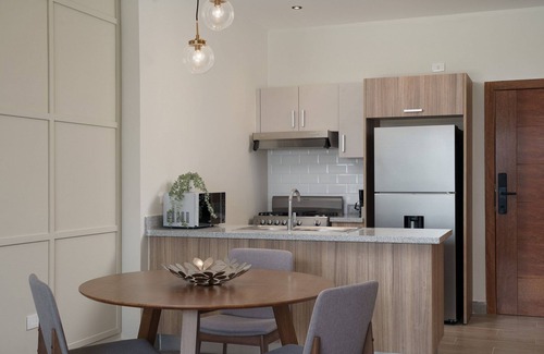 Santo Domingo Oeste Condo | 1BR*King|Plaza Paseo 27+Rooftop| Yellowkey