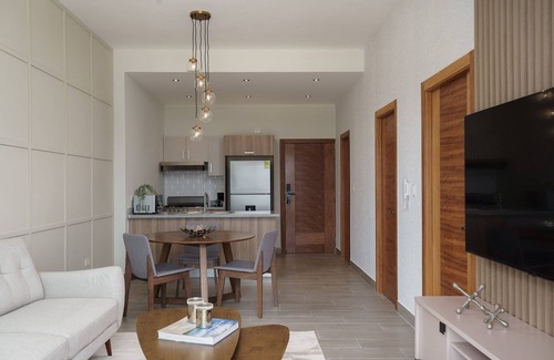 Santo Domingo Oeste Condo | 1BR*King|Plaza Paseo 27+Rooftop| Yellowkey