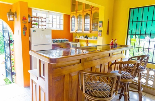 Jack's Hill House | 1BR on Private Estate