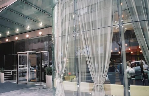 Midtown East Condo | 1br Presidential Condo Luxury in New York!