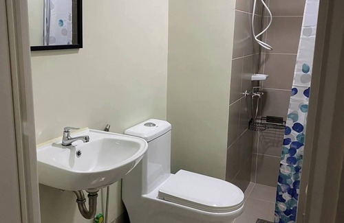 Loyola Heights Condo | 1BR @ Vista Pointe - near Ateneo, Miriam and UP
