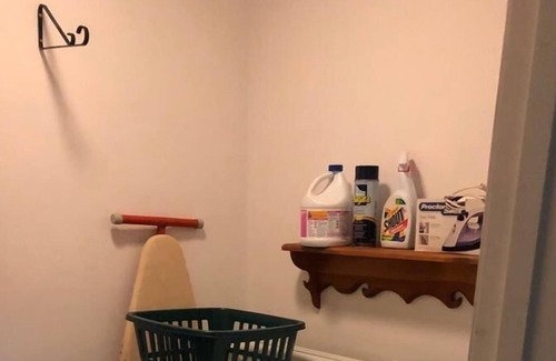 Charter Hills House | ★ 1mi to Beech Mtn ★ Fireplace ★ Fast Wifi ★
