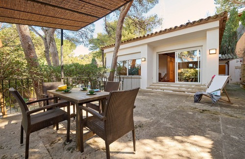Llafranc Villa | 1SACAL - Spacious 4 bedroom apartment with nice terrace and 200m from the beach of Llafranc