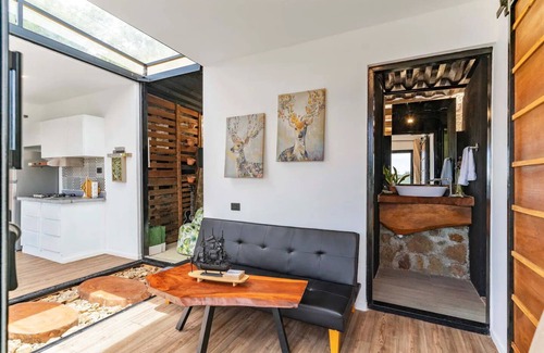 Santiago de los Caballeros Villa | ✓ 1ST CONTAINER VILLA IN DR | 5-PAX | PERLA NEGRA