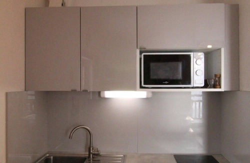 Eclose-Ouest Apartment | 1st floor, balcony, tv, ski locker, 31m², Alpe d'Huez
