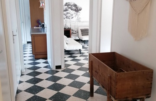 Le Grau-dʼAgde Apartment | 1ST FLOOR IN A CHARMING TOWN 180M FROM THE BEACH