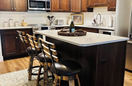 North Conway Condo | 1st Floor SKI-IN SKI-OUT Condo at Cranmore Mountain Resort