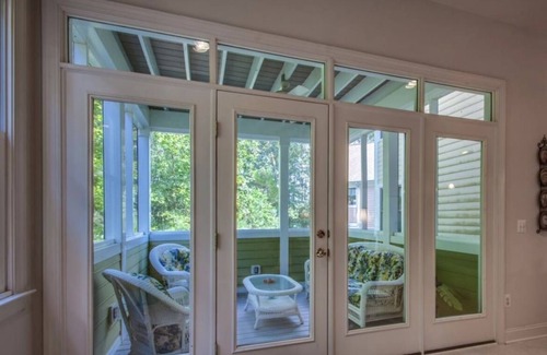 Long Neck House | 1st floor suite, EV car charger, 6 patios&porches at 5 star Peninsula resort!