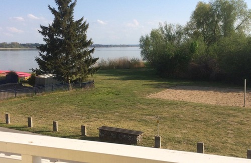 Verchen House | 1st location on the beach of Lake Kummerow, a pleasure not only in summer