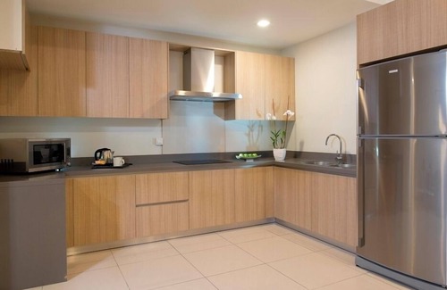 Hulu Kinta Apartment | 2 + 1 Bedroom Lakeview Superior Suite #2