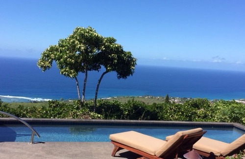 Kahaluu-Keauhou House | 2.7 Acres of Exceptional, Secluded Retreat - Close to Beach & Shopping!