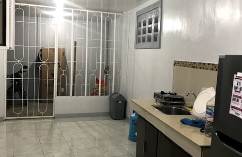 Toril House | 2 aircons fully furnished house, ideal for family on vacations