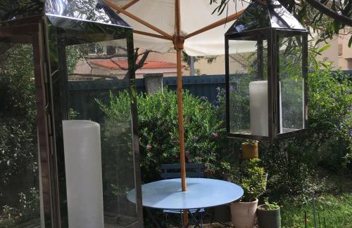 Frejus Plage Apartment | 2 appartements calmes