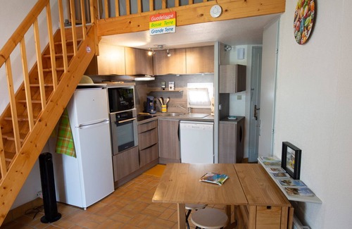 Longeville-sur-Mer Condo | 2 Bedroom Condo in Longeville-sur-Mer (Le Bouil)