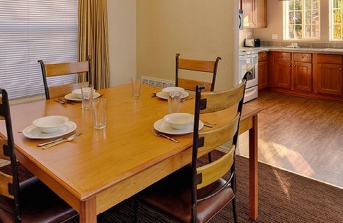 Pinetop Cabin | 2 BDRM CABIN~ PVC AT THE ROUNDHOUSE RESORT~ 3 MILES TO DOWNTOWN, SHOPS & DINING