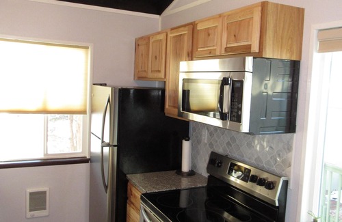 Warrior's Mark Condo | ❇ 2 bdrm, Cozy Top Floor Mountain Escape located on FREE bus line ❇