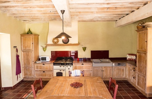 Pauligne House | 2 beautiful farmhouse upto 16 people private pool, views and air conditionning