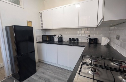 Belle Vue Apartment | 2 bed 1 bath terraced home
