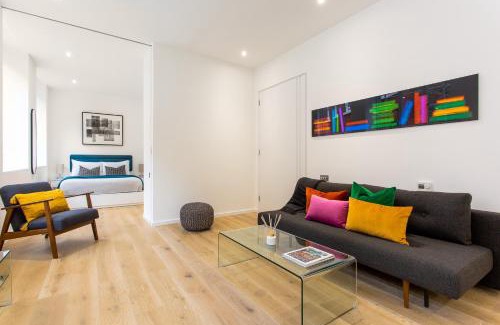Mayfair Apartment | 2 Bed 2 Bath Apartment Off Regent Street