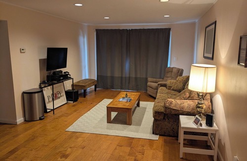 Fort Lee Condo | 2 Bed 2 Bath in Fort Lee, NJ with Quick Access to NYC