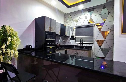 Benin City House | 2 Bed Apartment 5 - Serene Benin City Haven
