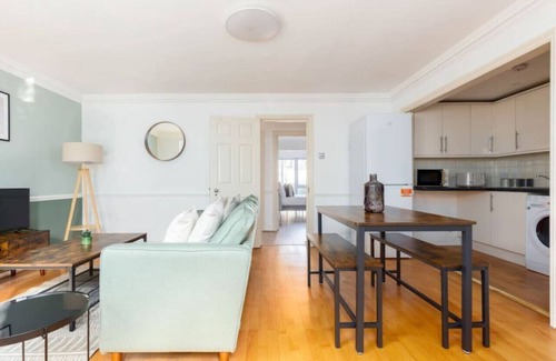 Addison Apartment | 2 Bed Apartment in Hammersmith