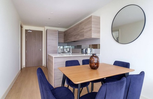 Woolwich Riverside Apartment | 2 Bed Apartment in Woolwich