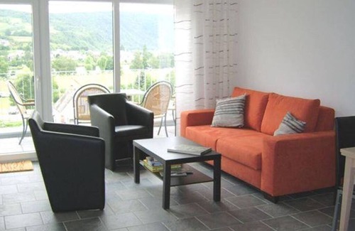 Senheim Apartment | 2-bed apartment "Pinot Noir Cabinet" - Vornhecke Winery