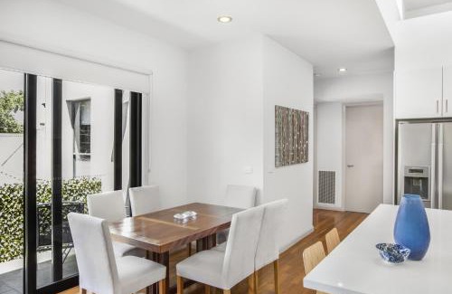Yarraville Apartment | 2-Bed Apartment with Parking & Balcony Near Trains