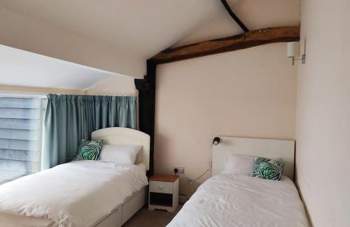 Hethel House | 2 Bed Barn conversion