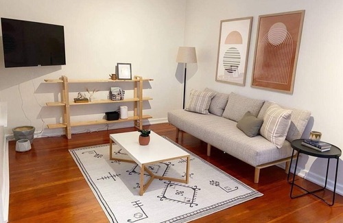 Powell River House | 2-Bed Bungalow Monthly Rental - Contact for dates