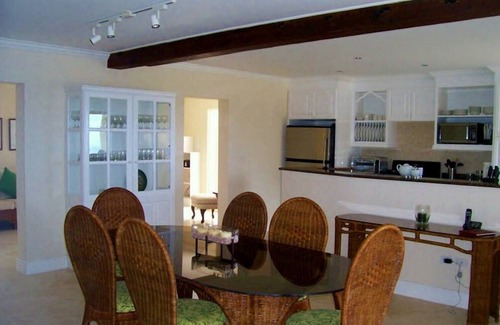 Sion Hill House | 2 bed country plantation apartment