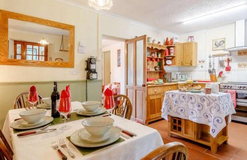 Parkend House | 2 bed in Lydney 83446