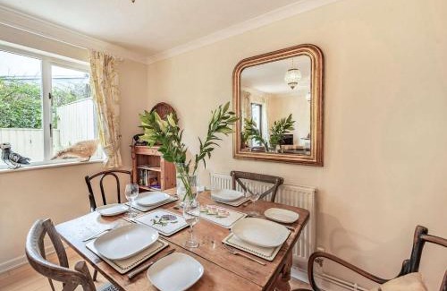Narberth House | 2 Bed in Narberth 84026