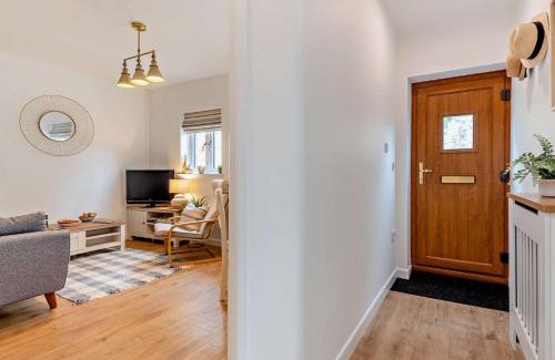 Southwell House | 2 Bed in Portland 94598