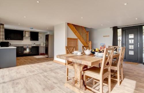 South Molton House | 2 Bed in South Molton 88991