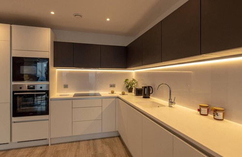 Castlefield Apartment | 2 Bed Luxury Apartment with Stunning City Views in the Heart of Manchester