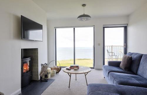 Pistyll House | 2 Bed Penthouse Apartment - 14