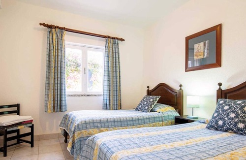 Alpouvar Villa | 2 bed villa on the Outskirts of Albuferia
