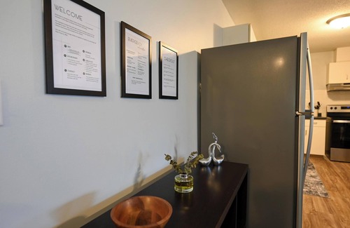 Downtown Apartment | 2 Bedroom 2 Bath Apartment Near Mayo, Park Free!