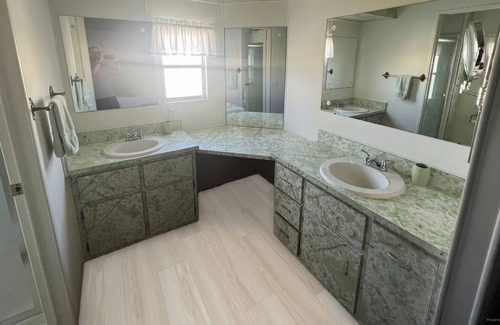 Maple Leaf House | 2 Bedroom 2 bathroom in Port Charlotte, FL located in Maple Leaf Country Cub