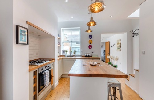 Cullercoats Cottage | 2 bedroom accommodation in Cullercoats, near Tynemouth