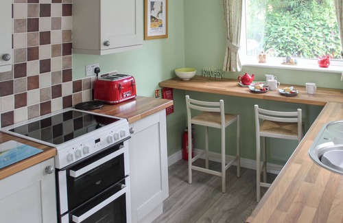 Loftus Cottage | 2 bedroom accommodation in Loftus, near Saltburn-by-the-Sea