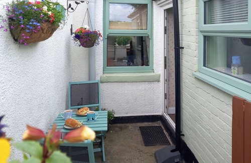 Loftus Cottage | 2 bedroom accommodation in Loftus, near Saltburn-by-the-Sea