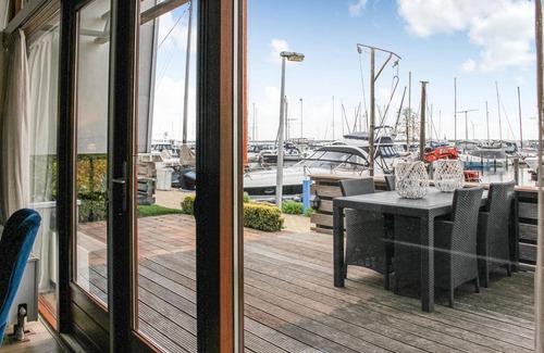Bunschoten House | 2 bedroom accommodation in Bunschoten-Spakenbu