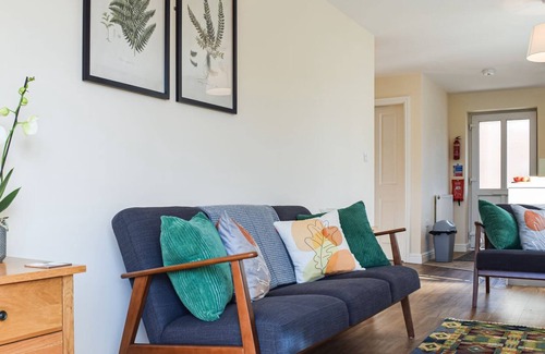 Ashby-de-la-Zouch Cottage | 2 bedroom accommodation in Ashby-de-la-Zouch