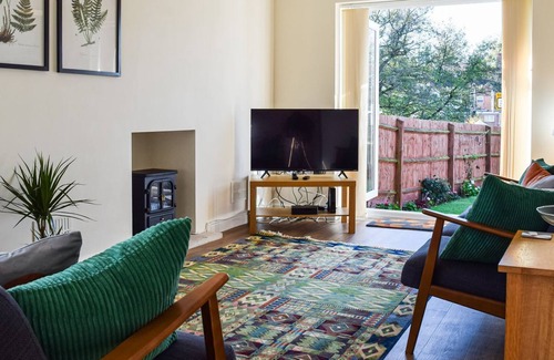 Ashby-de-la-Zouch Cottage | 2 bedroom accommodation in Ashby-de-la-Zouch